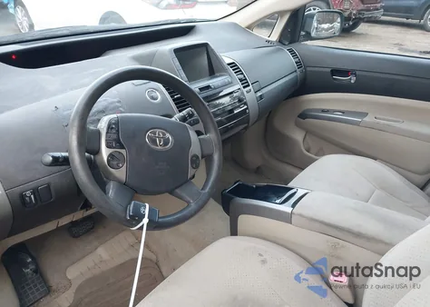 2005 Toyota Prius from USA, damaged, VIN JTDKB20U450124751